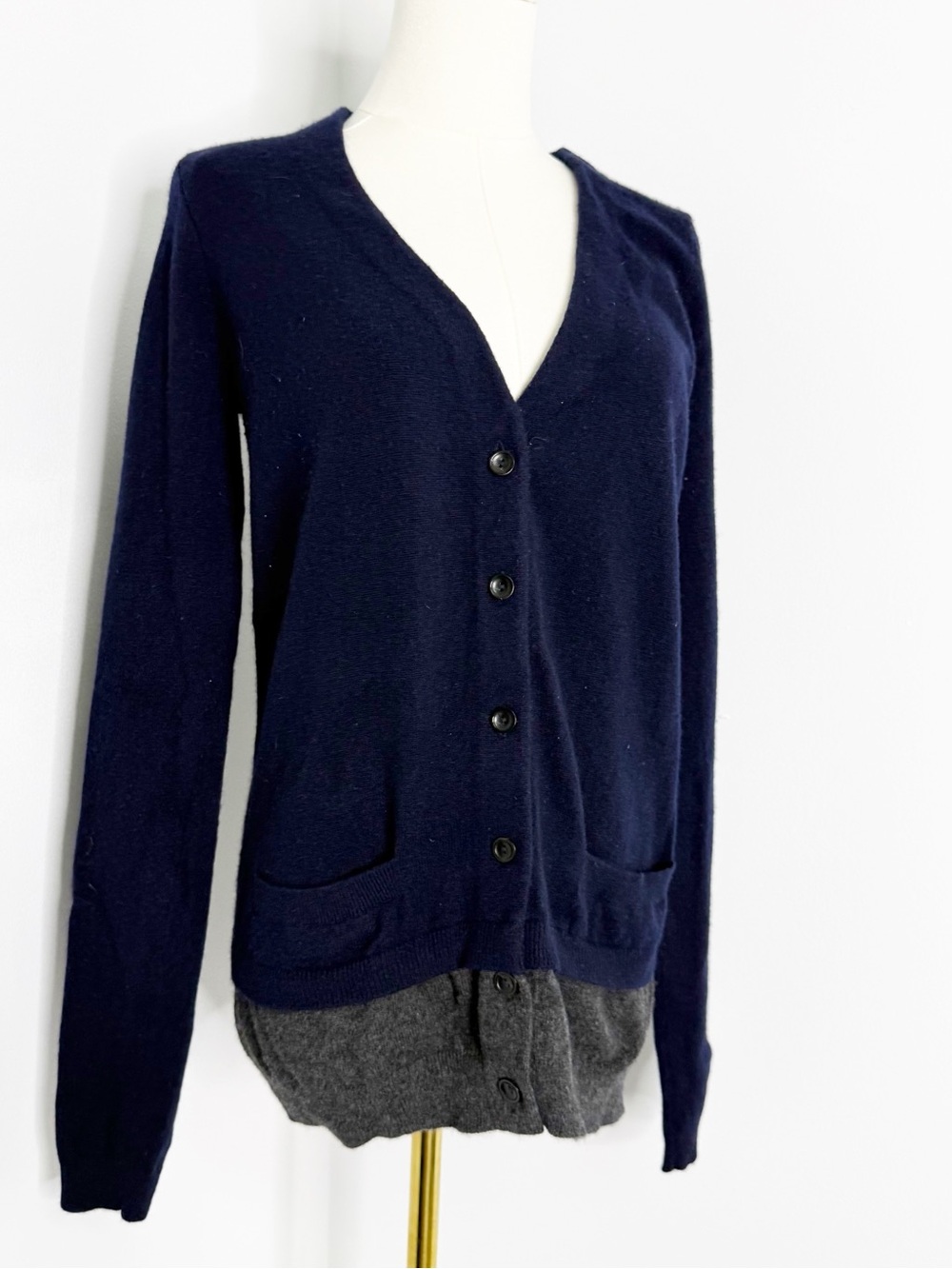 Vince 100% Cashmere Colorblock Cardigan Sweater Navy Gray Size M